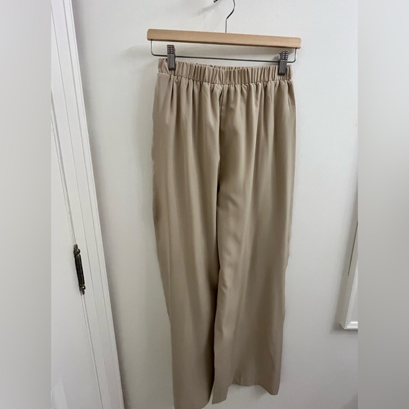 Top and bottom long sleeve set. Beige/cream colour - Picture 2 of 2